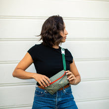 Load image into Gallery viewer, Figures Fanny Pack